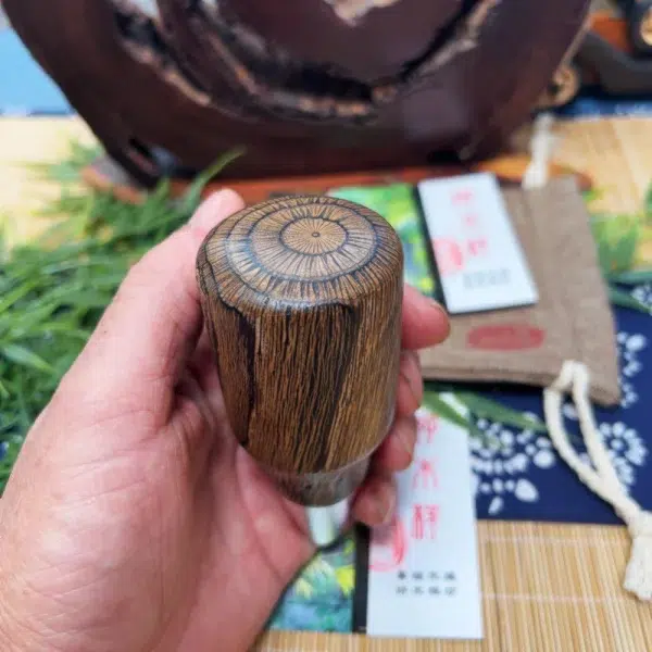 Universal angel's eye shift knob wooden